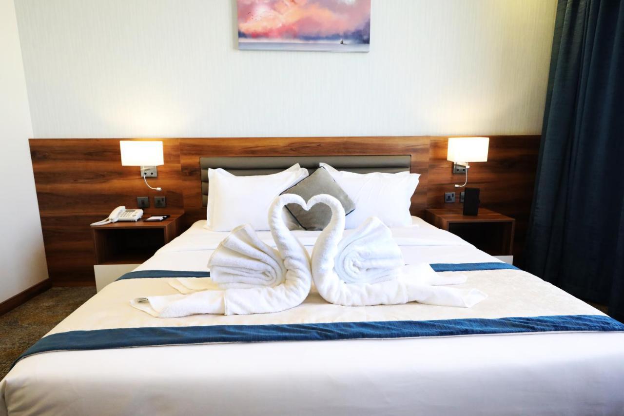 Hotel Eva 3*